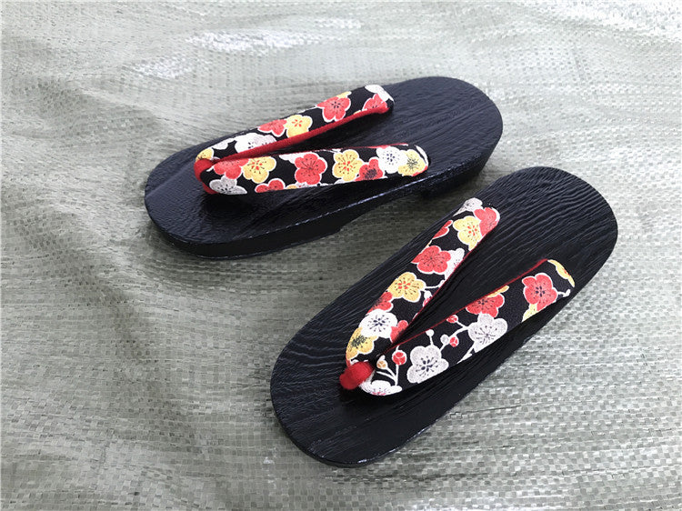 Ladies Fashion Solid Wood Paulownia Health Slippers