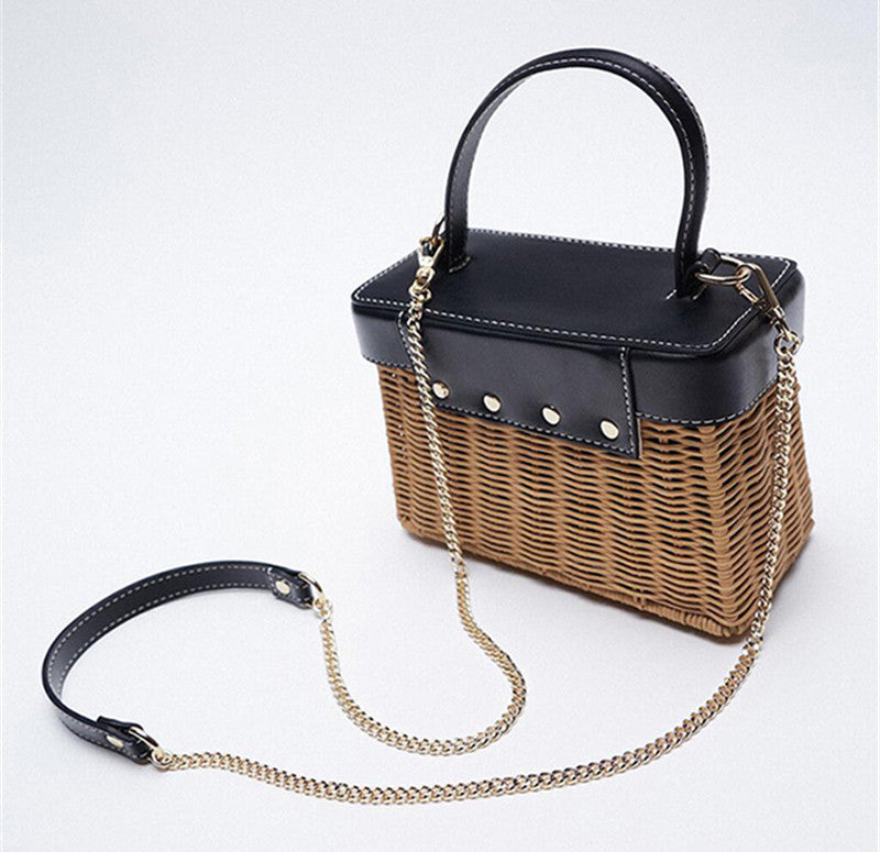 Hand Woven Fashion Handbag With Metal Buckle