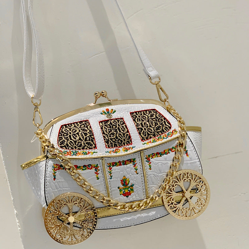 Creative Embroidery Of Fashionable Women's Bag