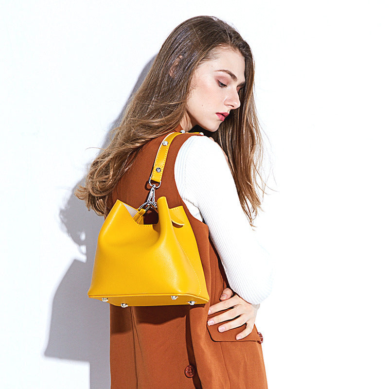 Nuevo bolso diagonal de gran capacidad con cordón de moda para mujer