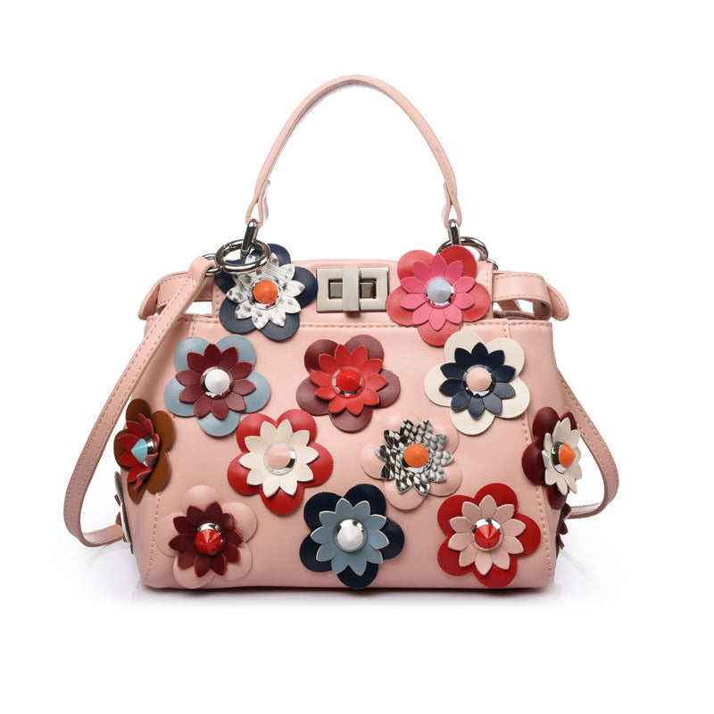 Sac à main en cuir de vachette Mini sac à bandoulière à fleurs en diagonale pour femme