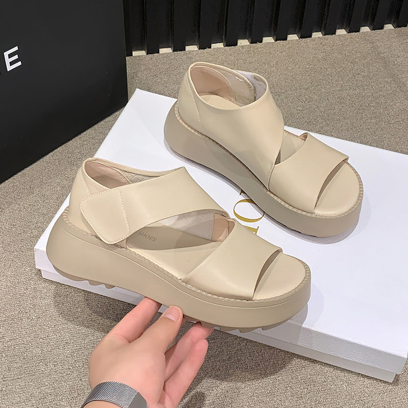 Sandalias de verano con plataforma de piel de vaca y velcro que aumentan la altura