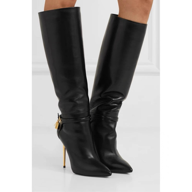 Bottes longues classiques noires simples pour femmes