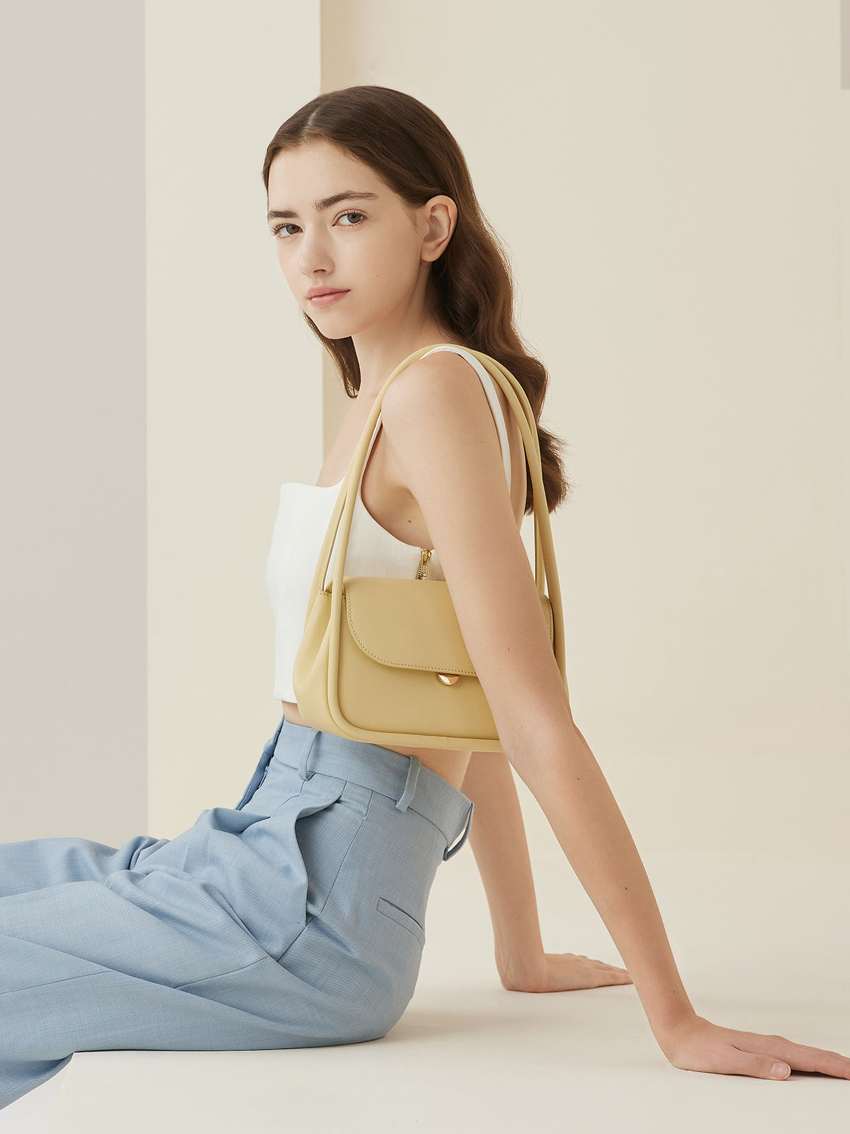 Sac à main à une épaule, main dans la main, design de niche, sac sous les bras, sac pour femme, nouveau sac à main blanc