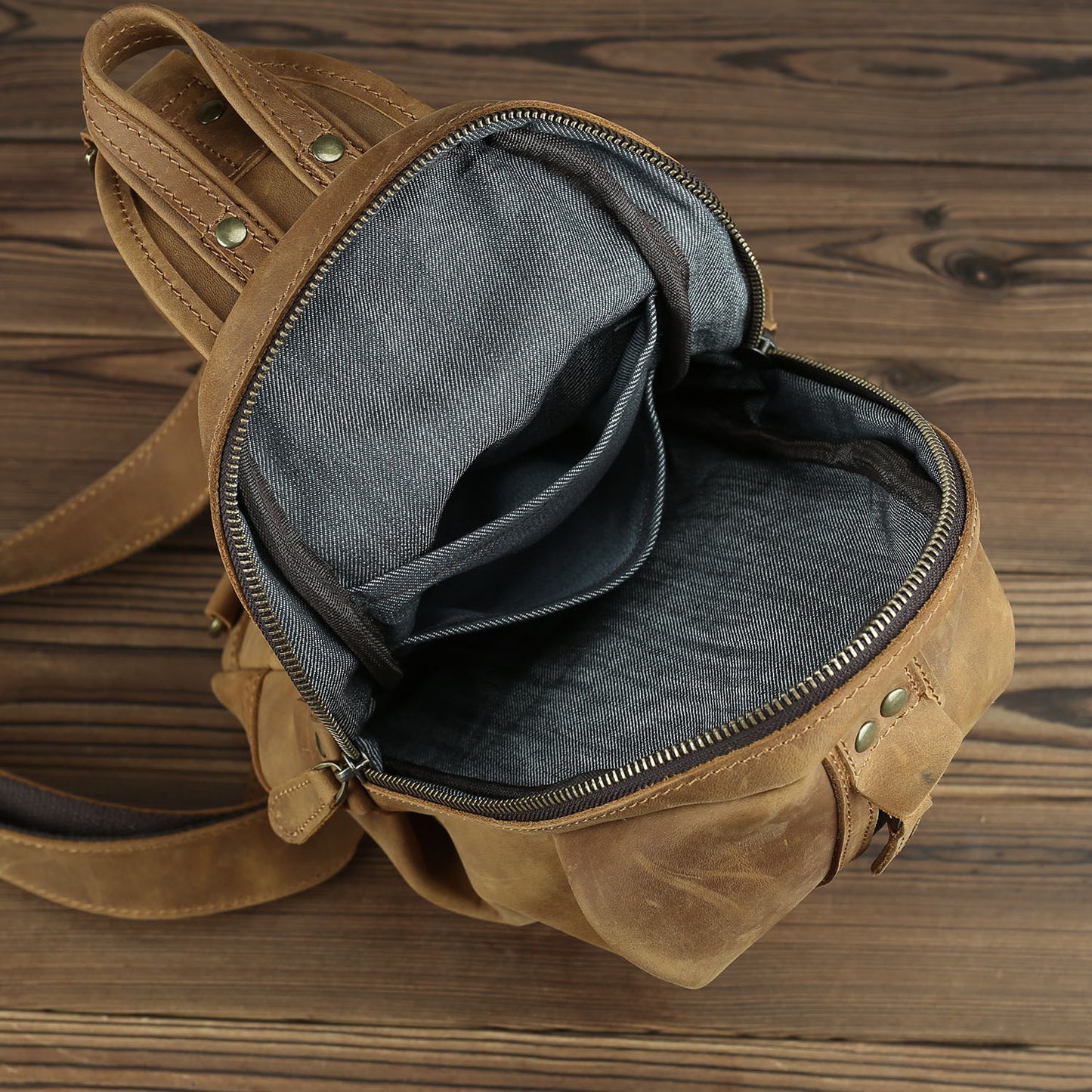 Bolso de pecho de gran capacidad de cuero de moda para hombres