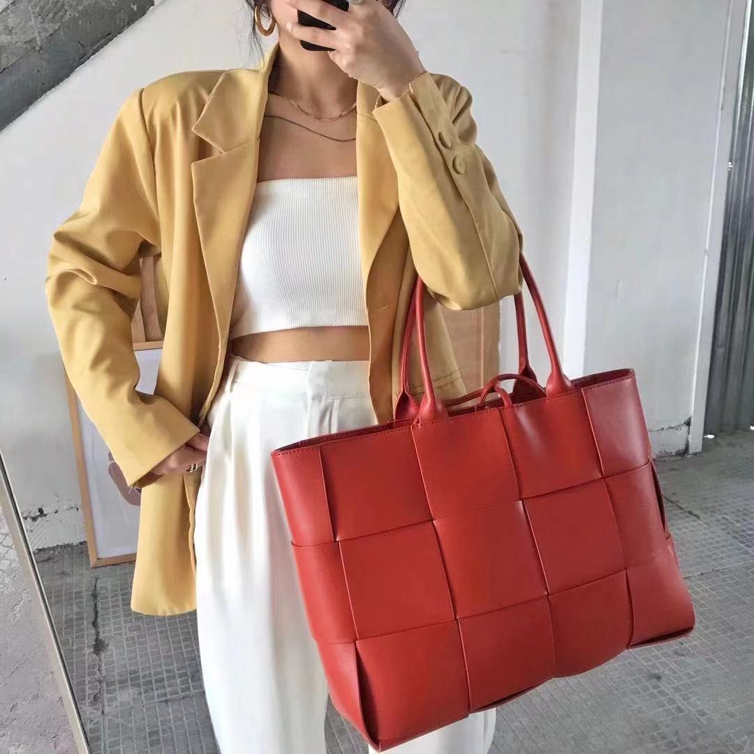 Bolso de mano con forma de bollo de cuero tejido estilo europeo y americano para madre e hija, bolso para mujer