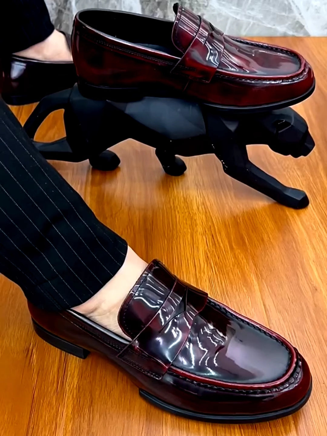 Men's Glossy Pure Leather Business Fashion Leather Shoes