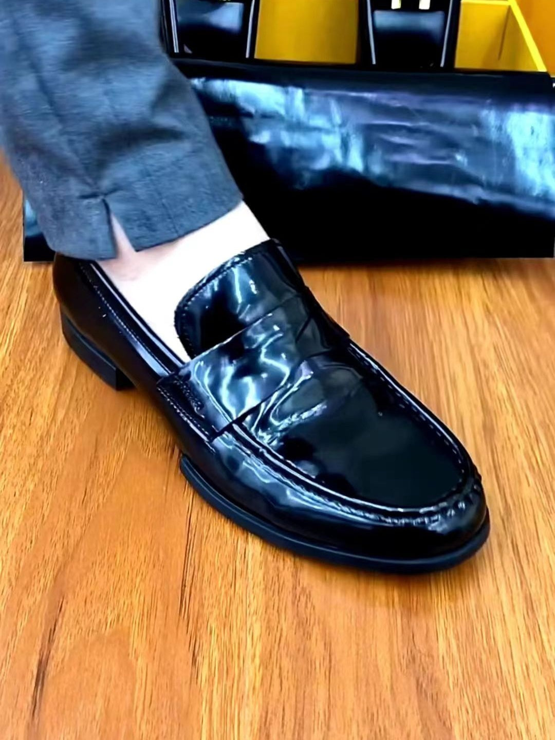 Zapatos de cuero de moda para negocios de cuero puro brillante para hombres