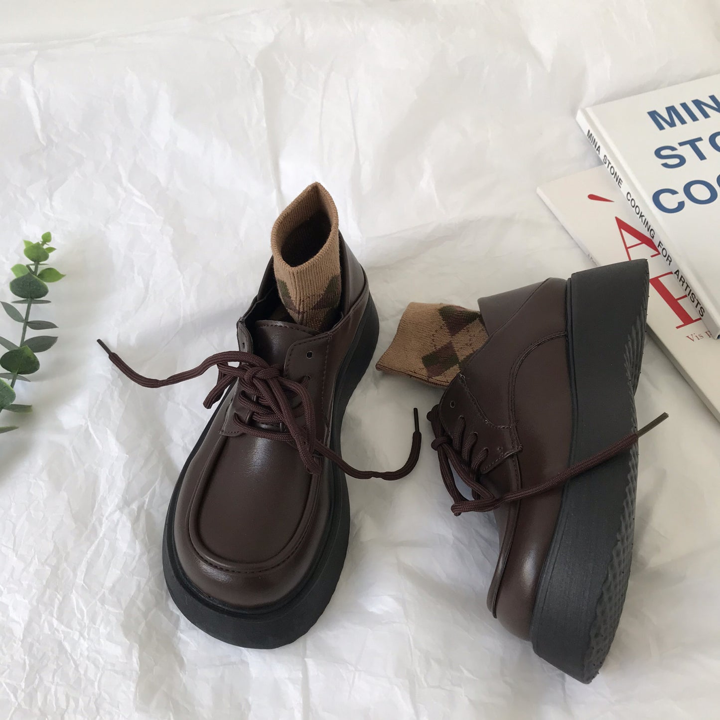 Chaussures en cuir marron à semelles épaisses pour femme style preppy rétro anglais Mary Jane