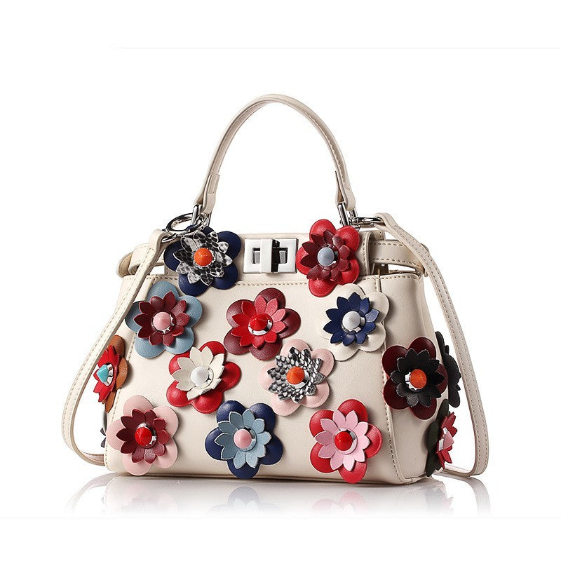 Sac à main en cuir de vachette Mini sac à bandoulière à fleurs en diagonale pour femme