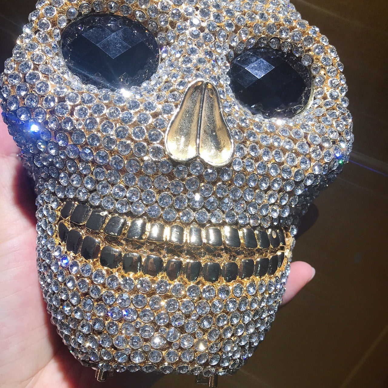 Organizador de cenas con forma de calavera de diamante para mujer