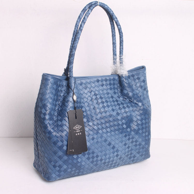 Woven Women's Shoulder Bag With Large Capacity