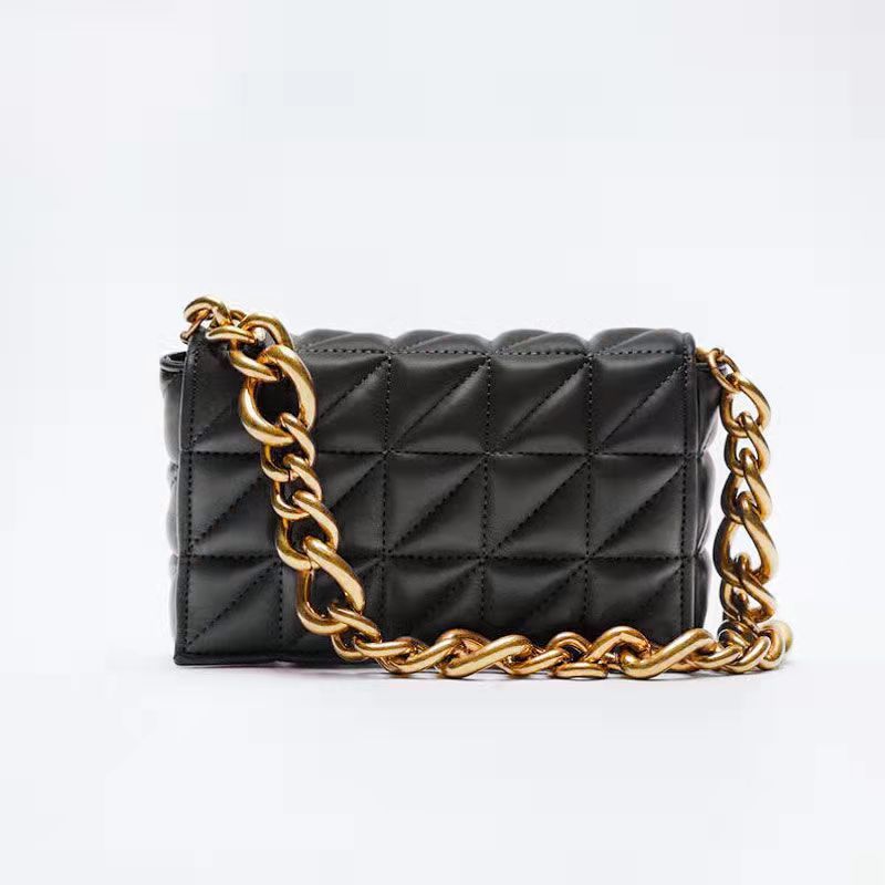 Diamond Thick Chain Flower Color Underarm Shoulder Bag