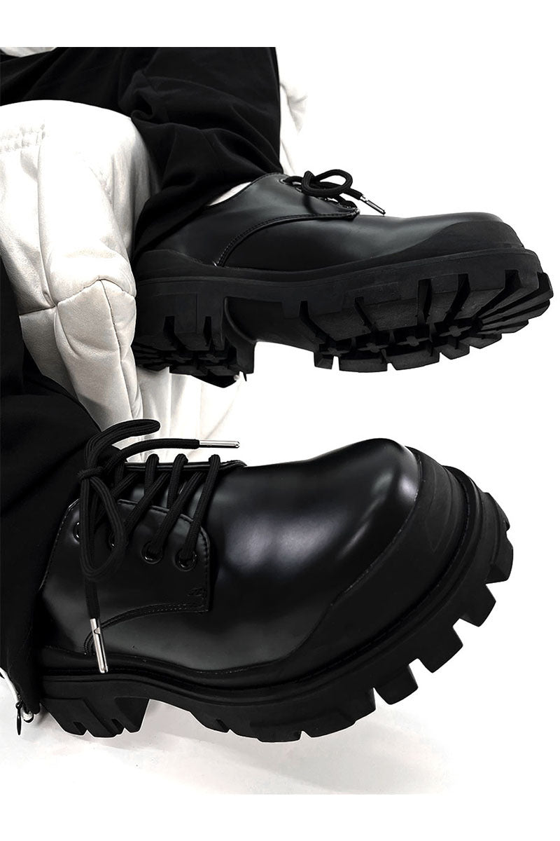 Zapatos de cuero negros de alta gama para hombre, estilo británico, para ir al trabajo y con suela gruesa