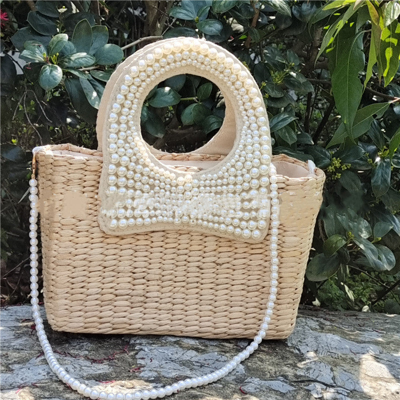 Sac de plage d'été en paille tressée avec nœud et perles