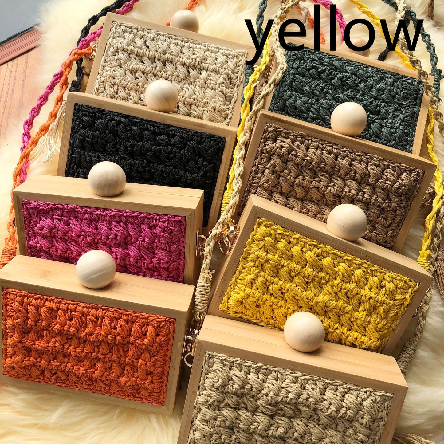 Wooden Frame Straw Bag In Stock Tassel Ball Head Hand Bag Messenger Bag Female Vacation Beach Bag