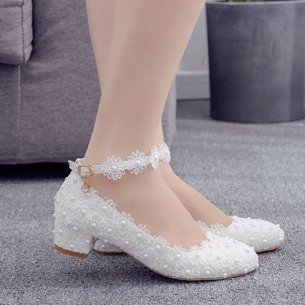 Chaussures de mariage en dentelle blanche pour femmes