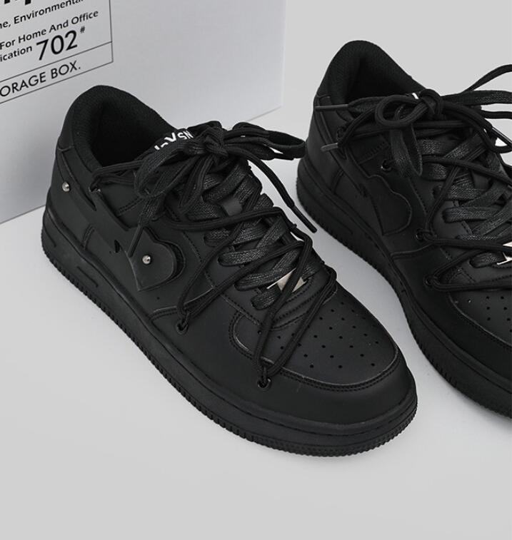 Men's Leather Retro Minority Casual Shoes