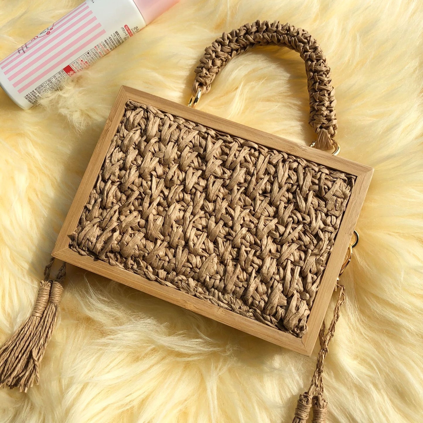 Wooden Frame Straw Bag