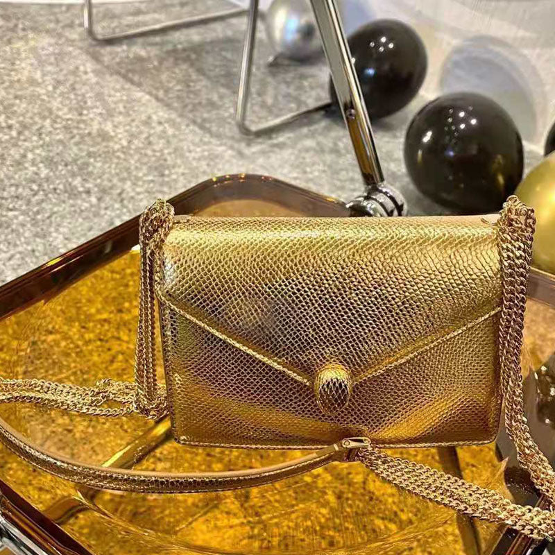 Bolso de hombro portátil con cadena y cabeza de serpiente cuadrada pequeña