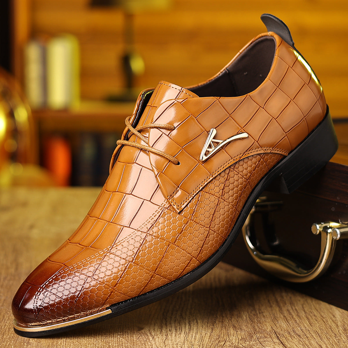 Chaussures en cuir grande taille pour hommes Chaussures à bout pointu Chaussures d'affaires formelles pour hommes Chaussures de barbier