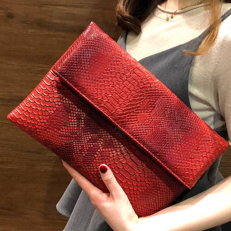 Pochette à imprimé serpent pour femme, grande capacité, idéale pour toutes les occasions