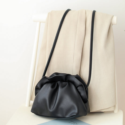 Korean Retro Soft Skin Dumpling Bag Female Fashion One-shoulder Diagonal Small Bag