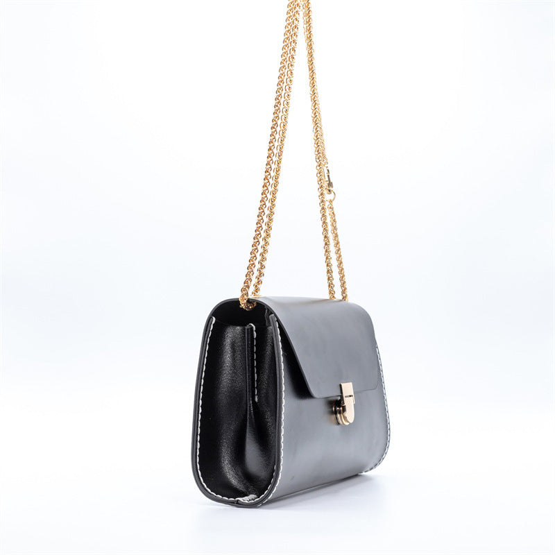 Sensual Chain Shoulder Messenger All-match Small Square Bag Women