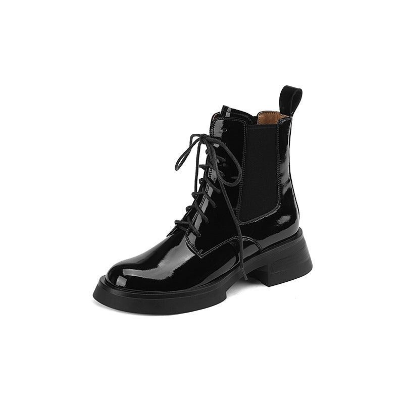 Nuevas botas Dr. Martens de punta redonda y tacón grueso para mujer