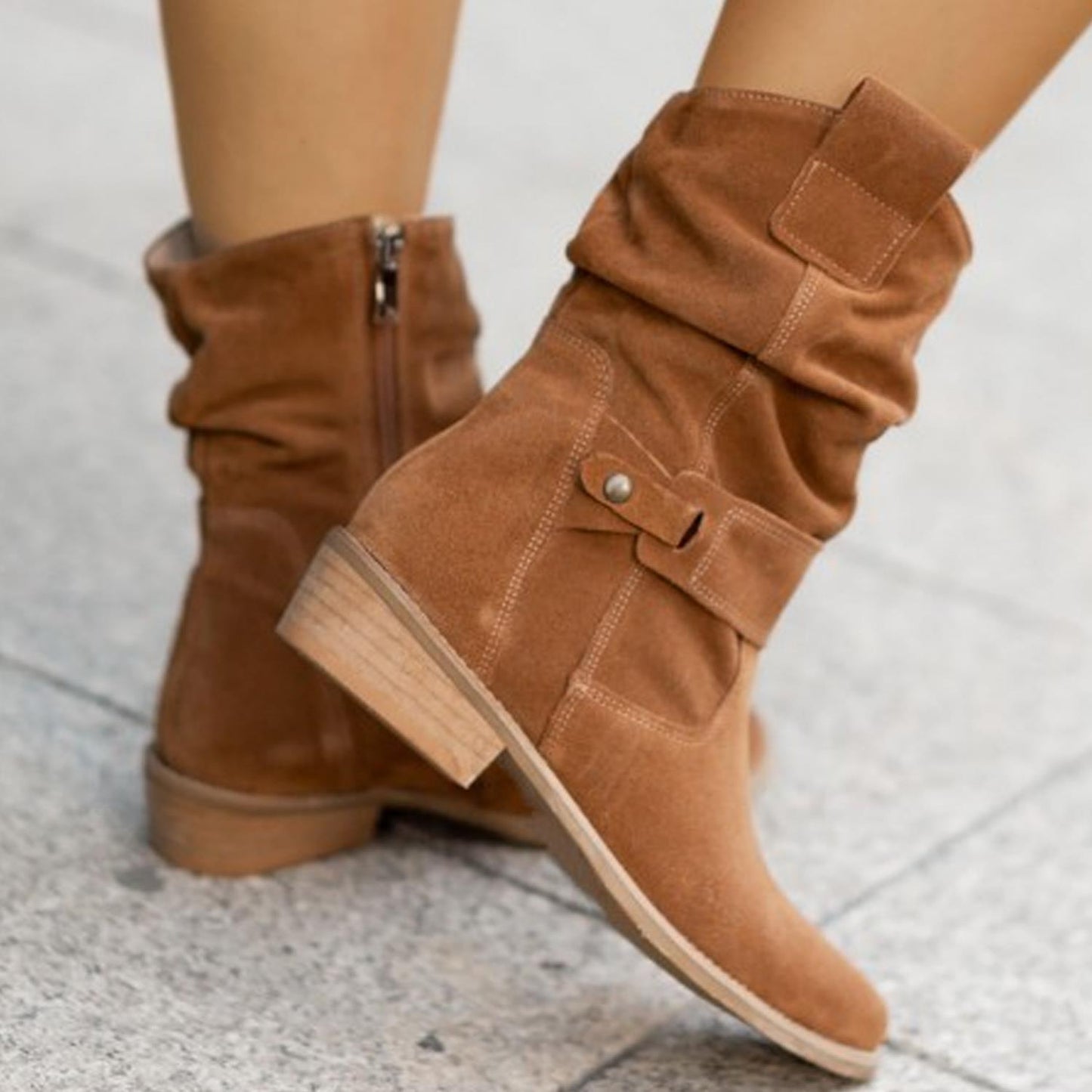 Bottes courtes en daim à talon bas pour femmes