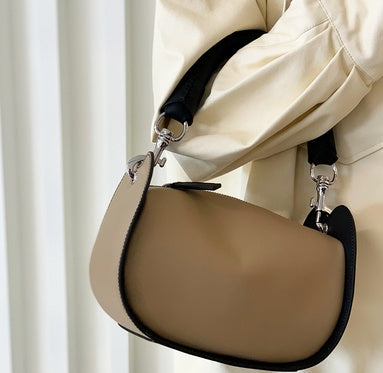 New Female High-end Handbags Hand-held Armpit Bag Retro Niche Hand Bag Diagonal Bag