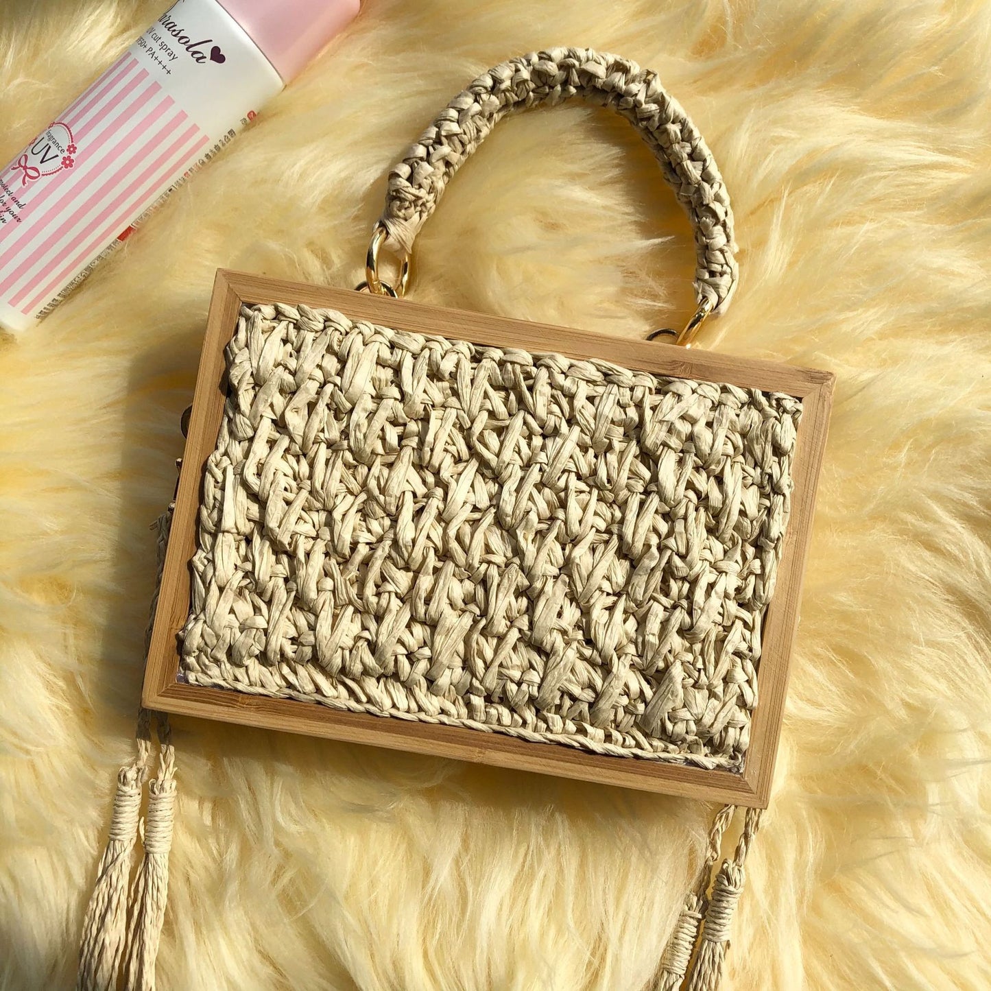 Wooden Frame Straw Bag