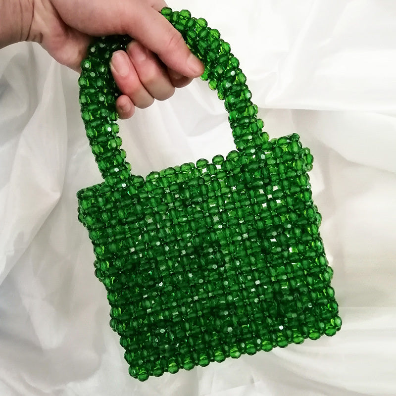 Bolso de verano tejido a mano con perlas