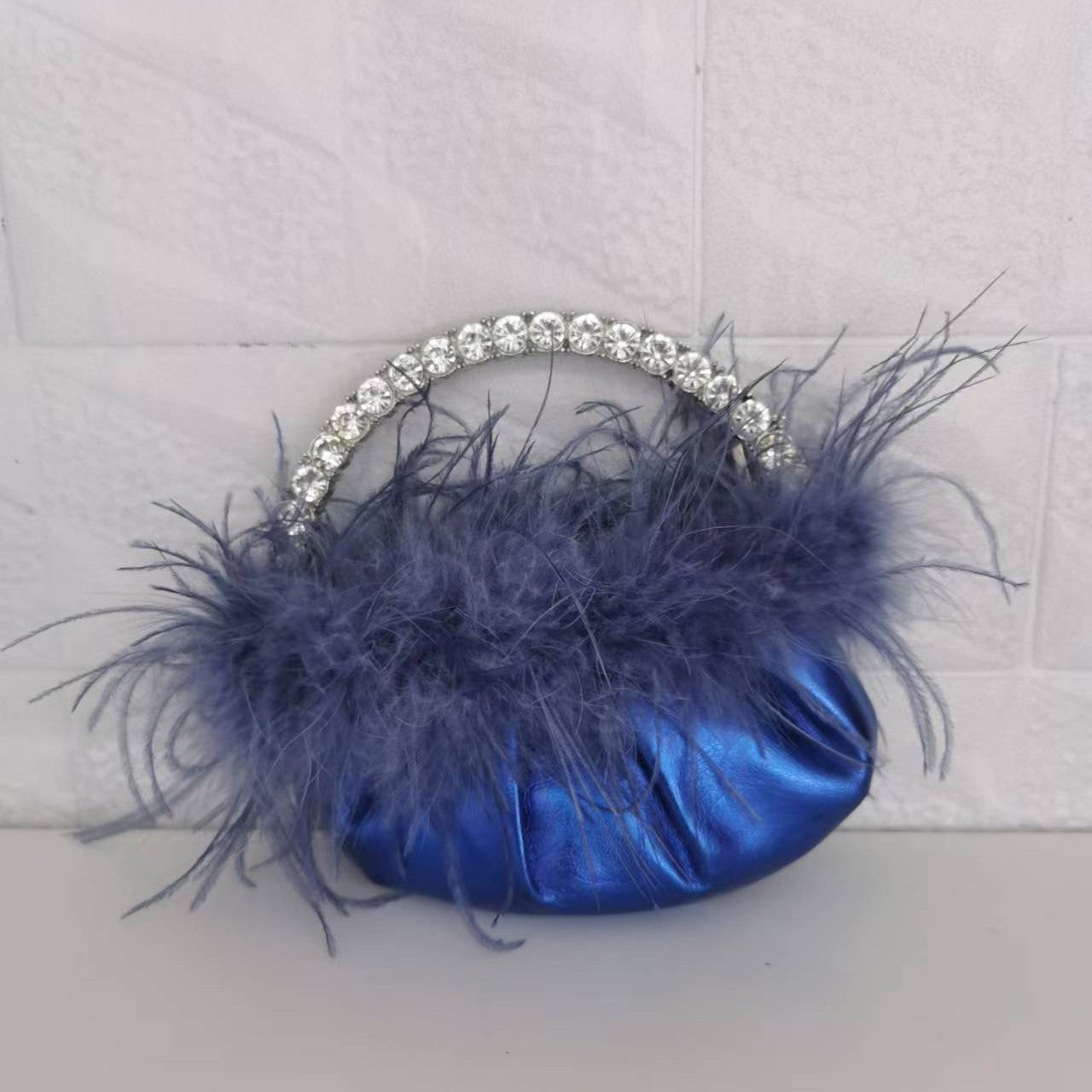 Bolso bandolera tipo nube para mujer con diseño de nicho