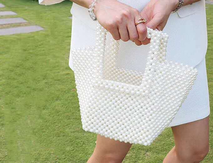 Pearl Frame Beaded White Tote Bag Frame