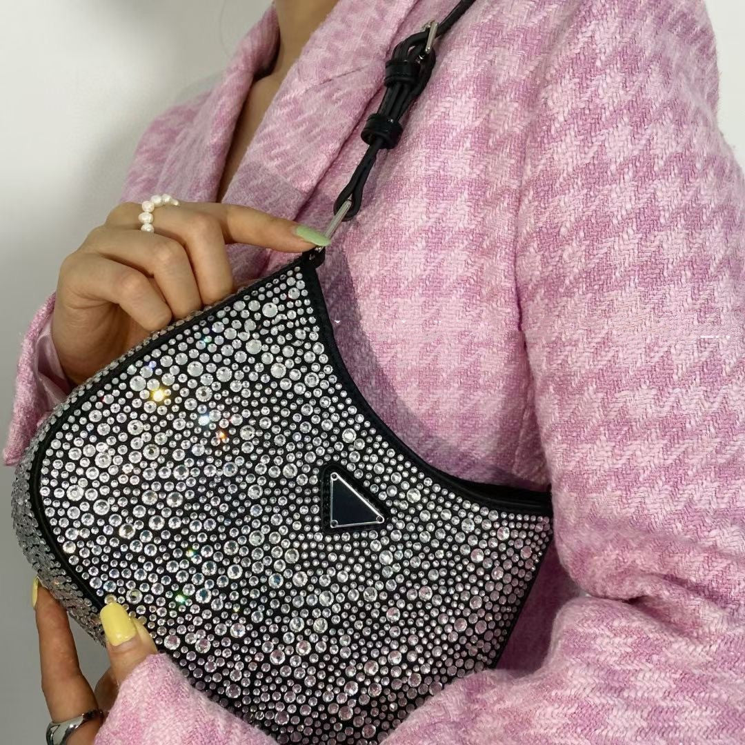 Bolso de mano tipo bandolera con forma de diamante