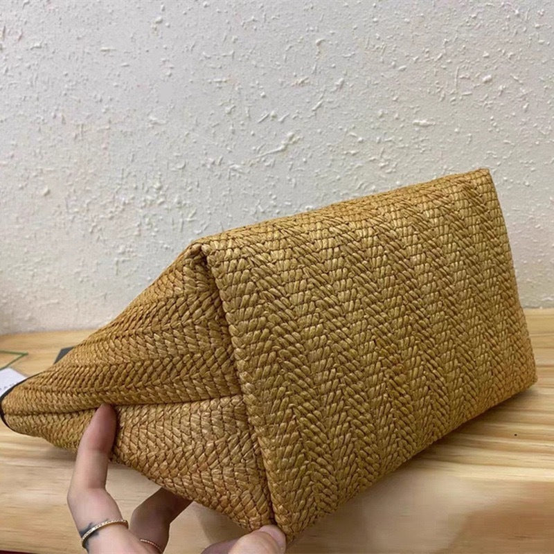 Sac fourre-tout à bandoulière oblique en paille pour femme