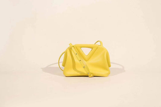 Sac nuage pliable avec clip en triangle inversé pour l'été