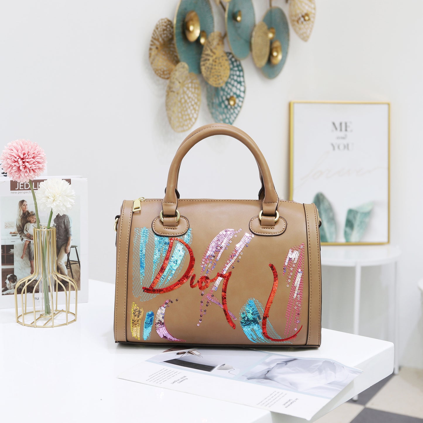 Sac à bandoulière portable tendance avec broderie à paillettes pour femme