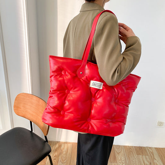 Sac fourre-tout décontracté à une épaule pour femme de Niche Fashion