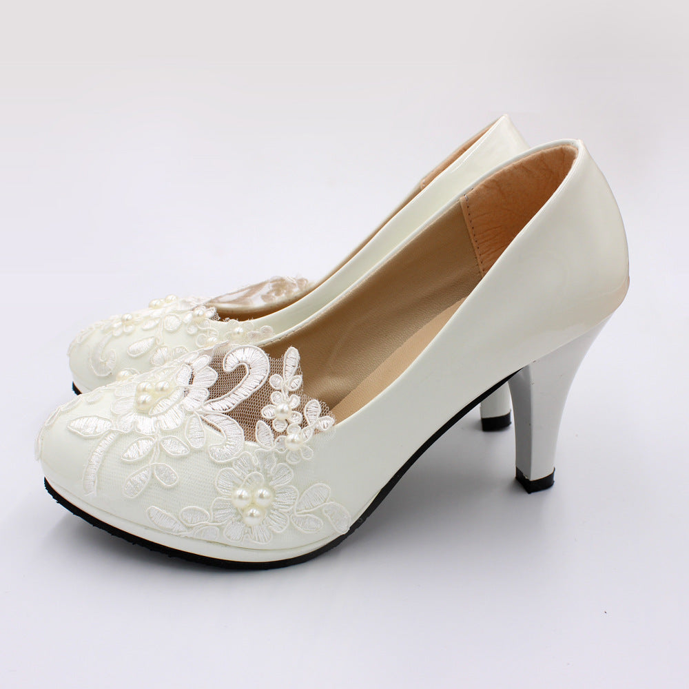 Zapatos de dama de honor para vestido de novia blanco plano para boda