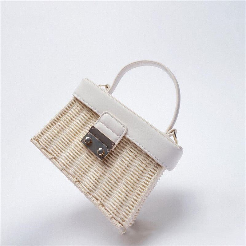 Hand Woven Fashion Handbag With Metal Buckle