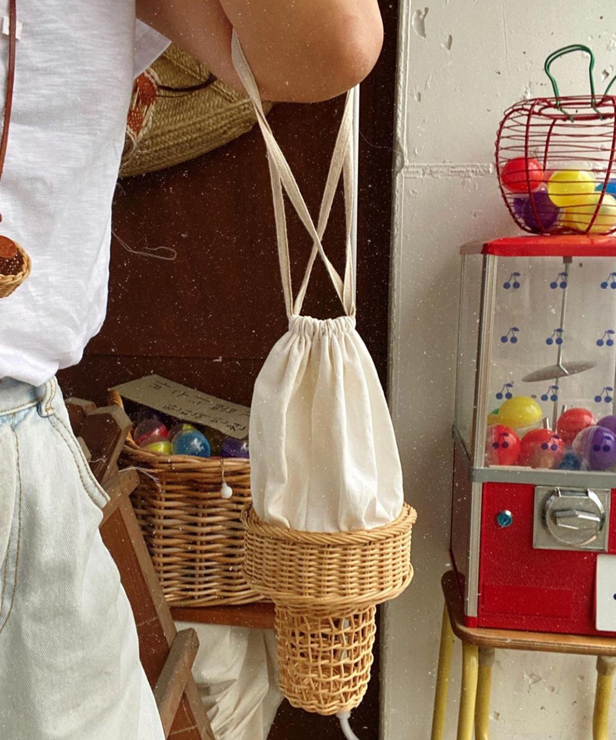 Bolsa tejida de ratán con forma de helado para accesorios de tiro