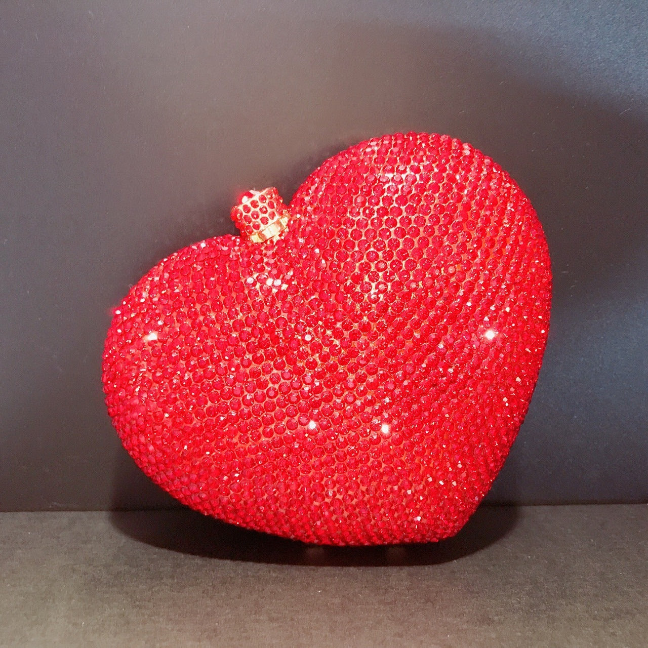 Bolso de mano para mujer con cristales en forma de corazón y diamantes de color liso