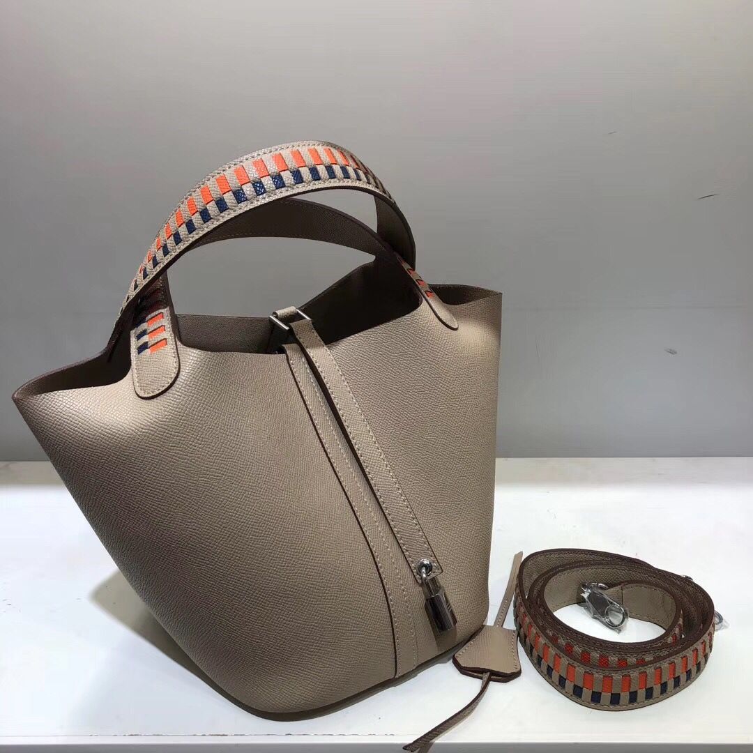 Sac seau en cuir pour femme avec couche supérieure et bandoulière unique