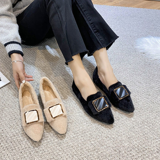 Nuevos zapatos planos puntiagudos de talla grande para mujer