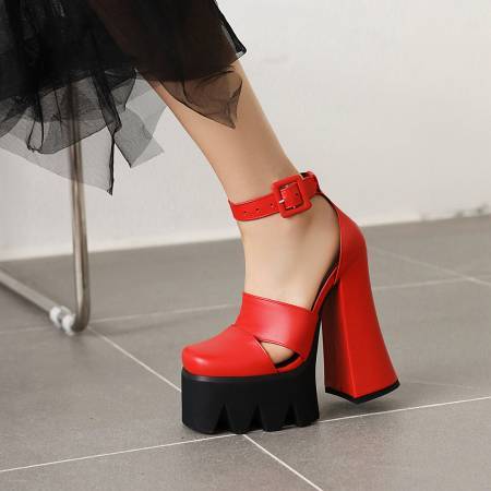 Large Women's Hollowed-out Strapping Thick Heel Hollow-out Sandals