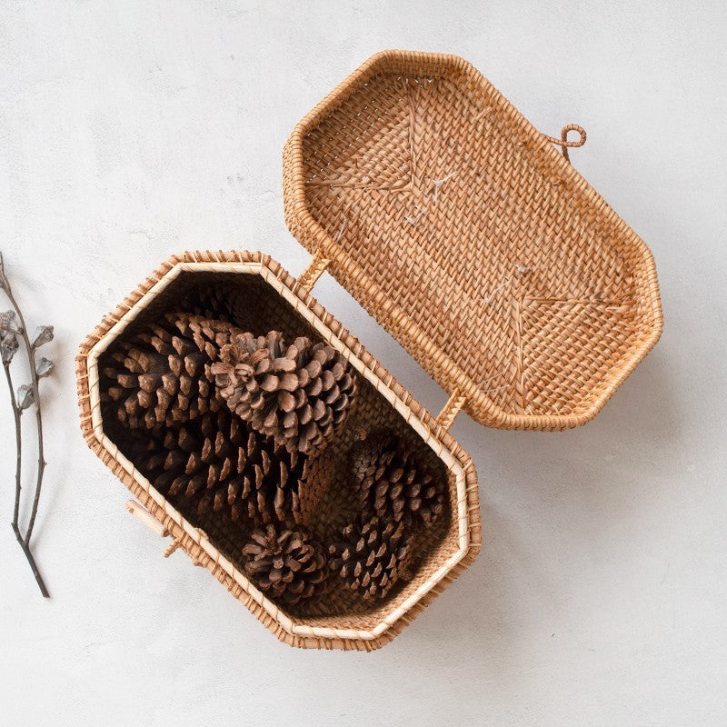 Caja de almacenamiento octogonal tejida en ratán para aperitivos, cosméticos y ceremonias del té