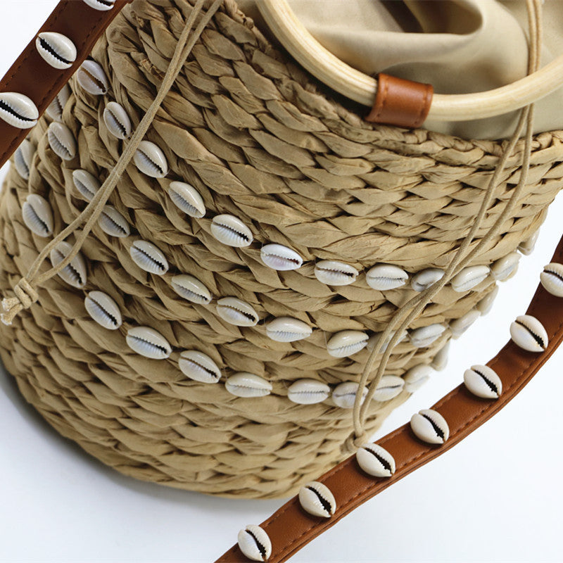 Urban Simple New Straw Shell Woven Bag