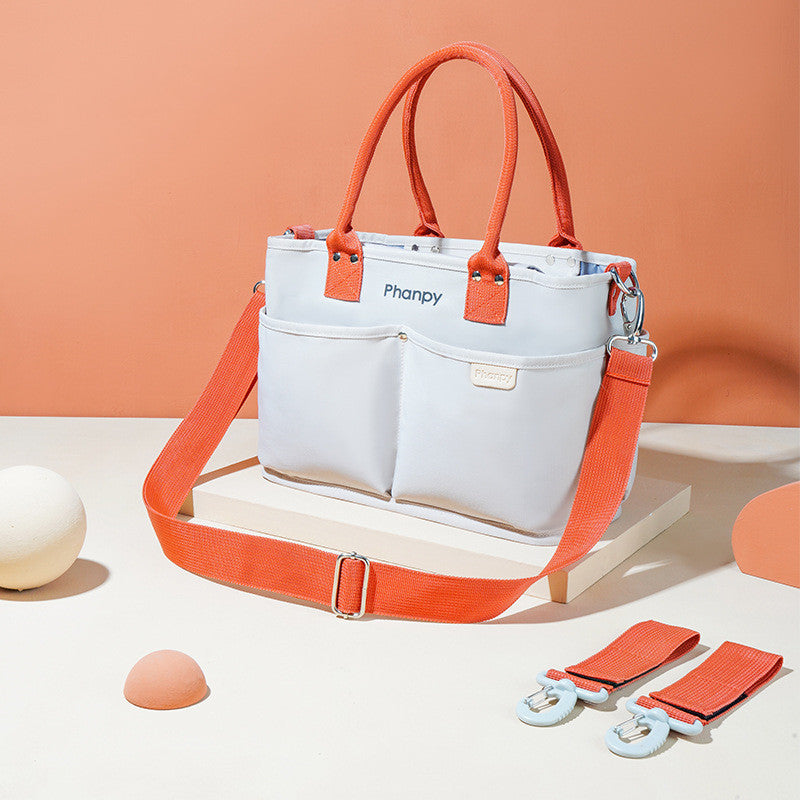 The New Mother Baby Bag Is Fashionable And Light To Go Out